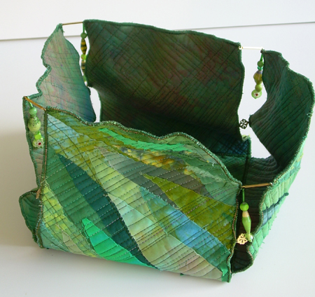 Image of quilt titled "Green Vessel" by Melisse Laing